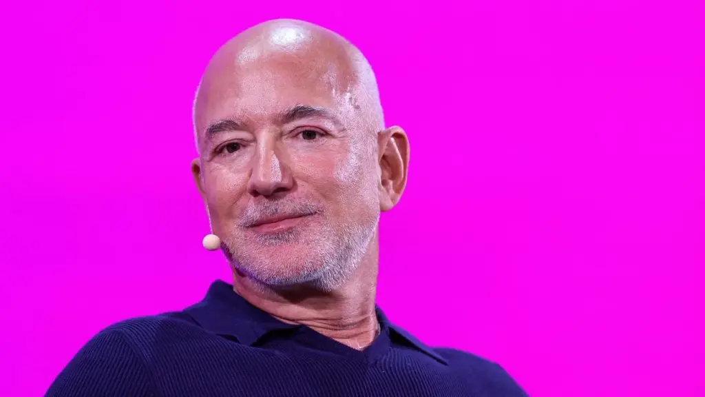 Liverpool-Übernahme durch Jeff Bezos? Das steckt hinter dem Milliardendeal - NZZ – Neue Zürcher Zeitung